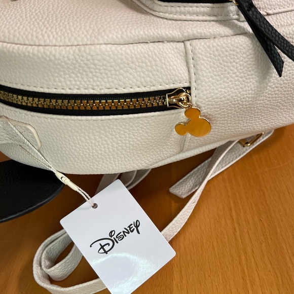 NWT Mickey Mouse Backpack - Picture 5 of 8